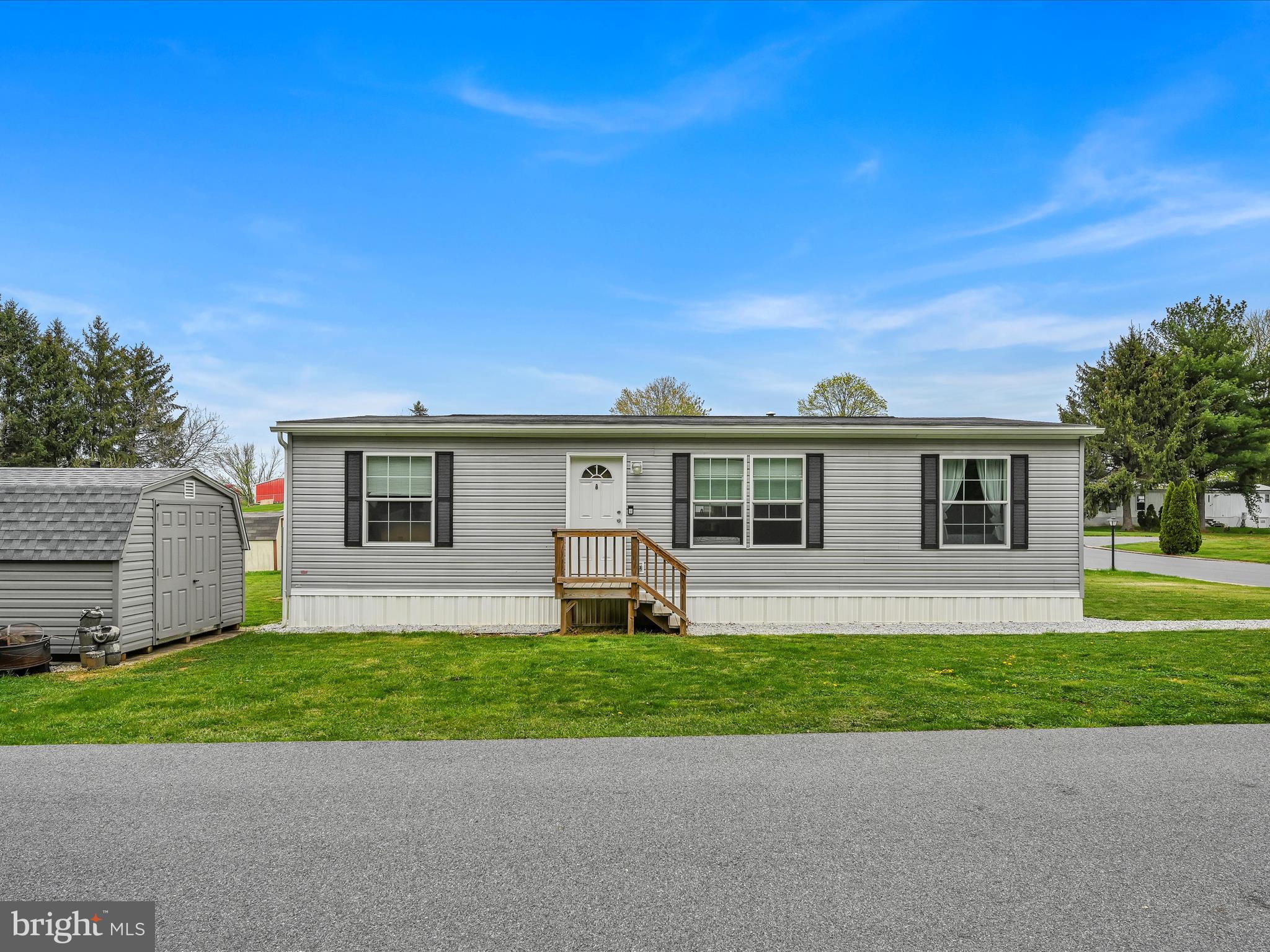 95 Spring Garden Estates Carlisle, PA 17015 - Photo 2 of 26 Front