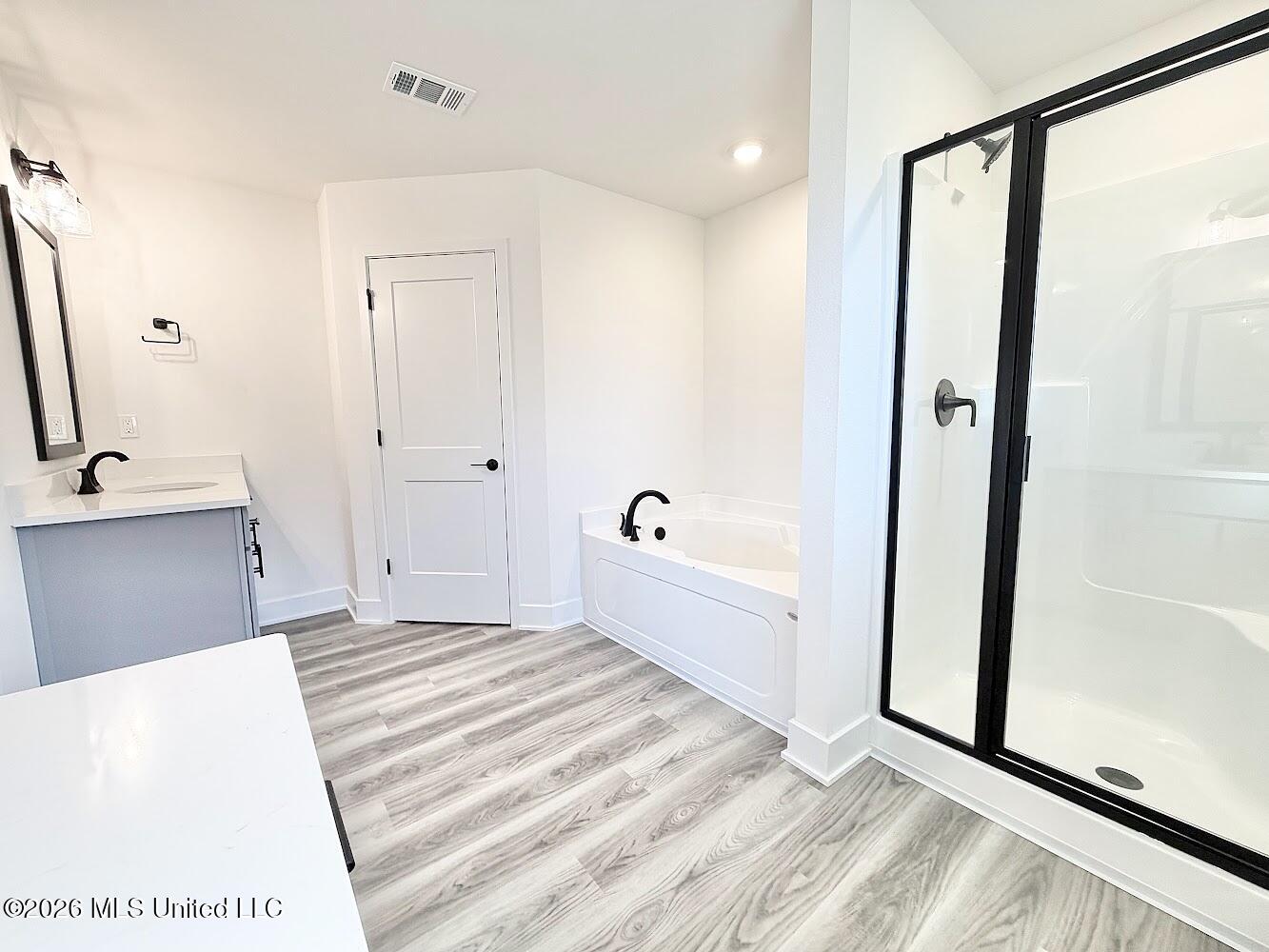 14865 Fritz Circle Gulfport, MS 39503 - Photo 20 of 22 HM 49 Primary Bathroom