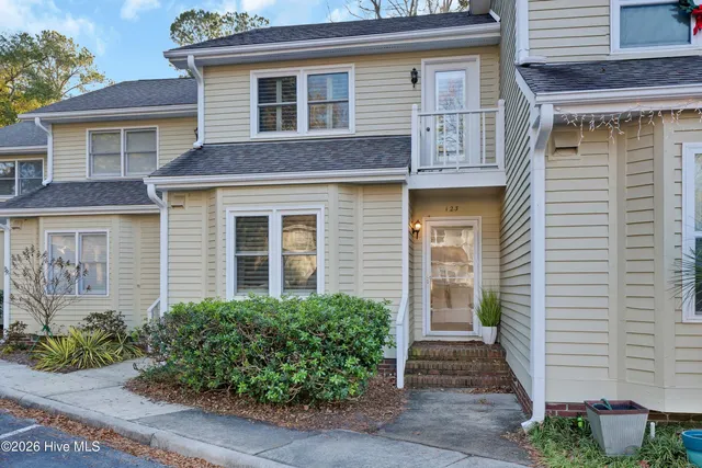 $685,000 | 1800 Eastwood Road, Unit 123, Wilmington, NC 28403