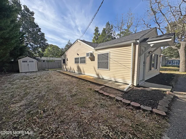 $299,900 | 805 Beach Boulevard, Forked River, NJ 08731