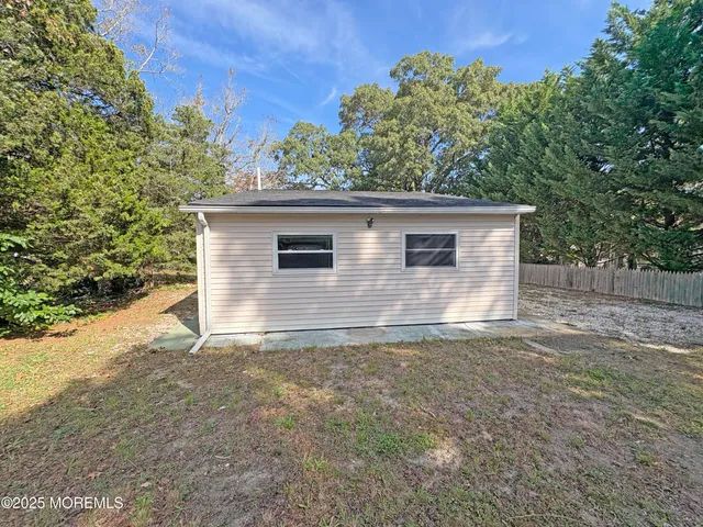 $299,900 | 805 Beach Boulevard, Forked River, NJ 08731