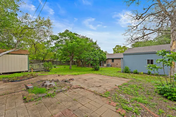 $289,000 | 205 Hitching Post Road, Kyle, TX 78640