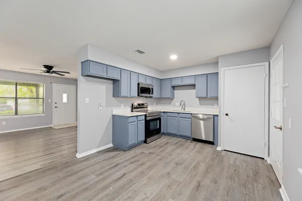 $289,000 | 205 Hitching Post Road, Kyle, TX 78640