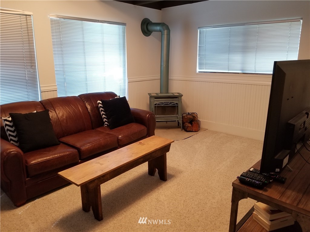 53718 State Rte 2 Gold Bar, WA 98251 - Photo 11 of 32 a bedroom with furniture and a window