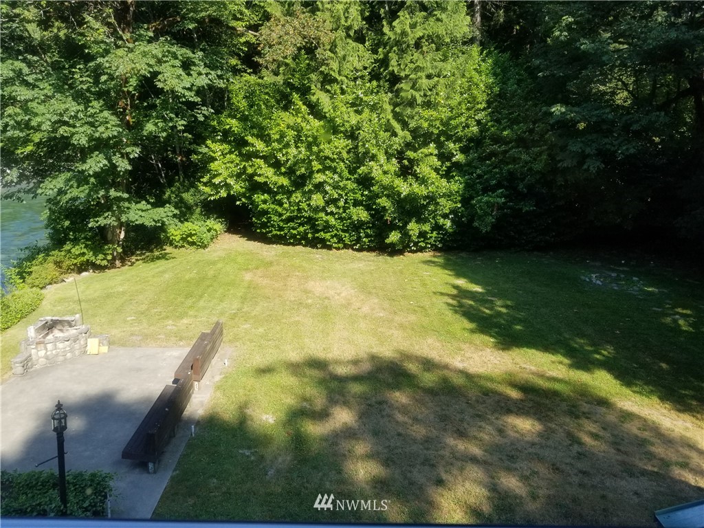 53718 State Rte 2 Gold Bar, WA 98251 - Photo 25 of 32 a view of yard with green space