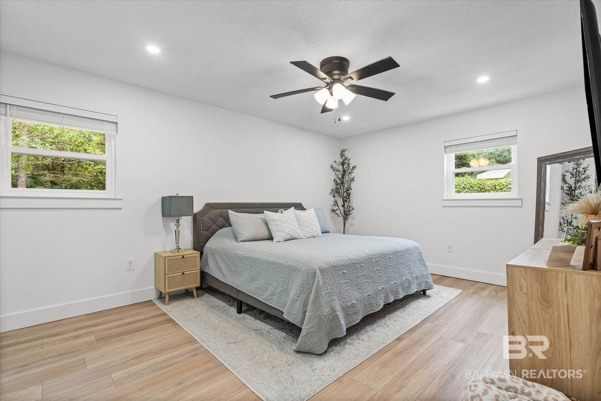 5404 Scanlan Way West Satsuma, AL 36572 - Photo 13 of 20 Primary Bedfroom