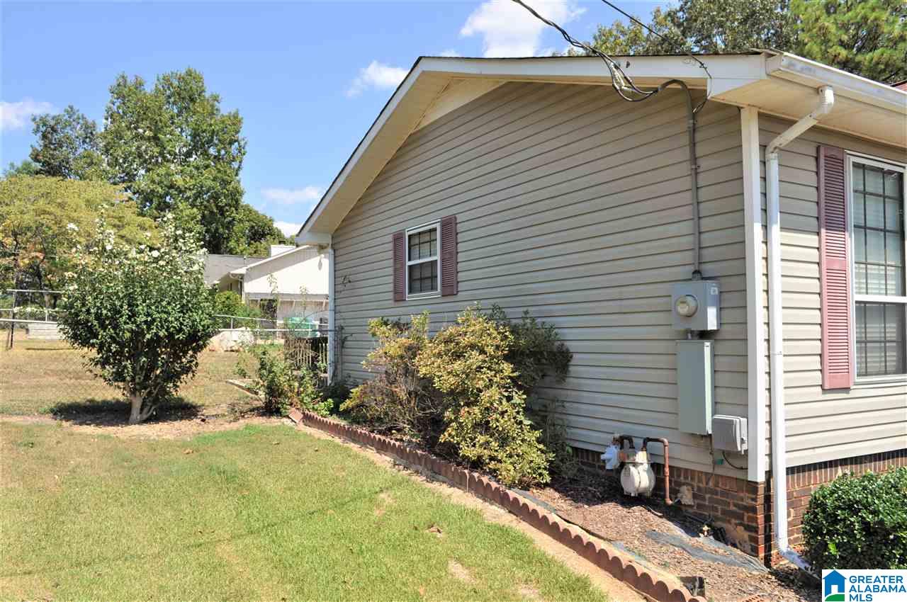 956 Mockingbird Lane Moody, AL 35004 - Photo 4 of 45