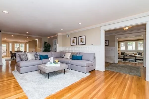 $10,999 | 29 Gammons Road, Waban, MA 02468