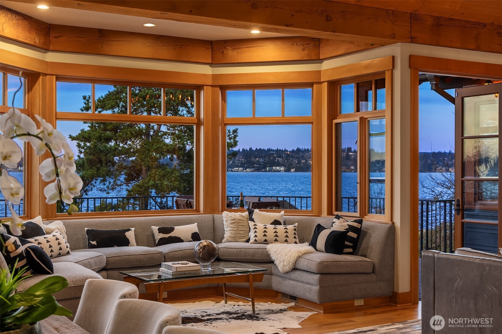 7010 North Mercer Way Mercer Island, WA 98040 - Photo 9 of 40 a living room with furniture and a large window
