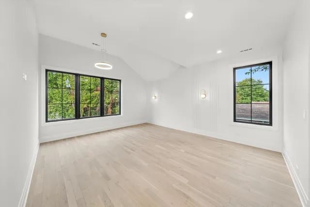 $1,899,900 | 338 Nottingham Avenue, Glenview, IL 60025