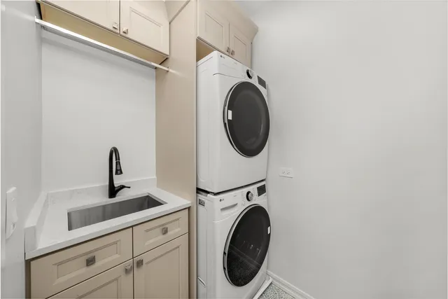 $1,899,900 | 338 Nottingham Avenue, Glenview, IL 60025