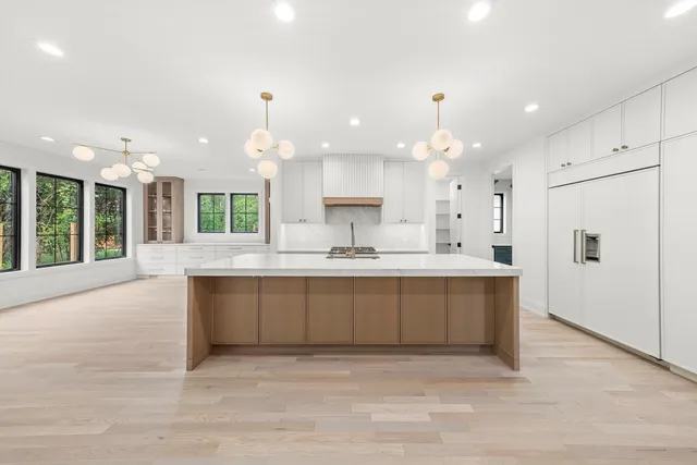 $1,899,900 | 338 Nottingham Avenue, Glenview, IL 60025