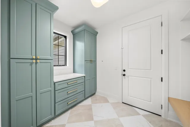 $1,899,900 | 338 Nottingham Avenue, Glenview, IL 60025