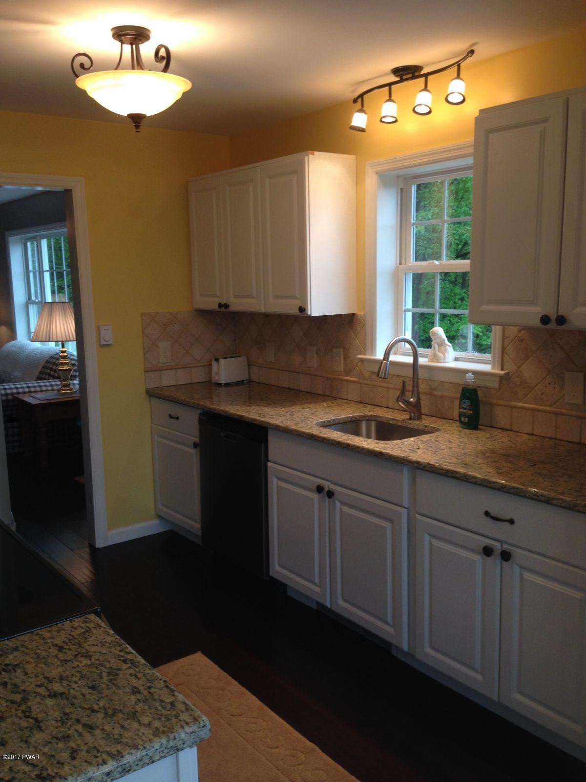 81 Fords Road Honesdale, PA 18431 - Photo 6 of 25