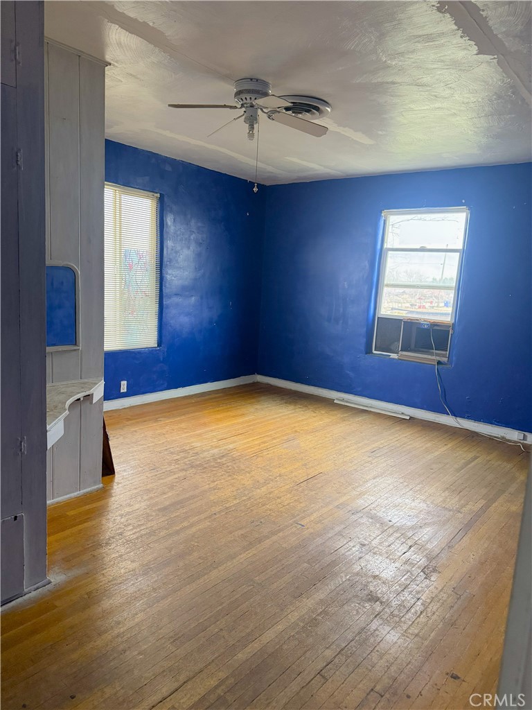 19859 Anahola Road Barstow, CA 92311 - Photo 8 of 14 a view of an empty room and window