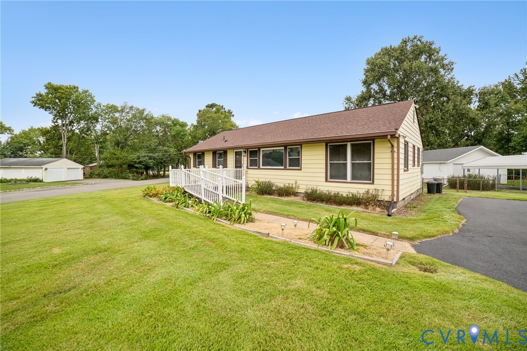 4813 Gilmour Road Sandston, VA 23150 - Photo 3 of 35 Gallery Image 3