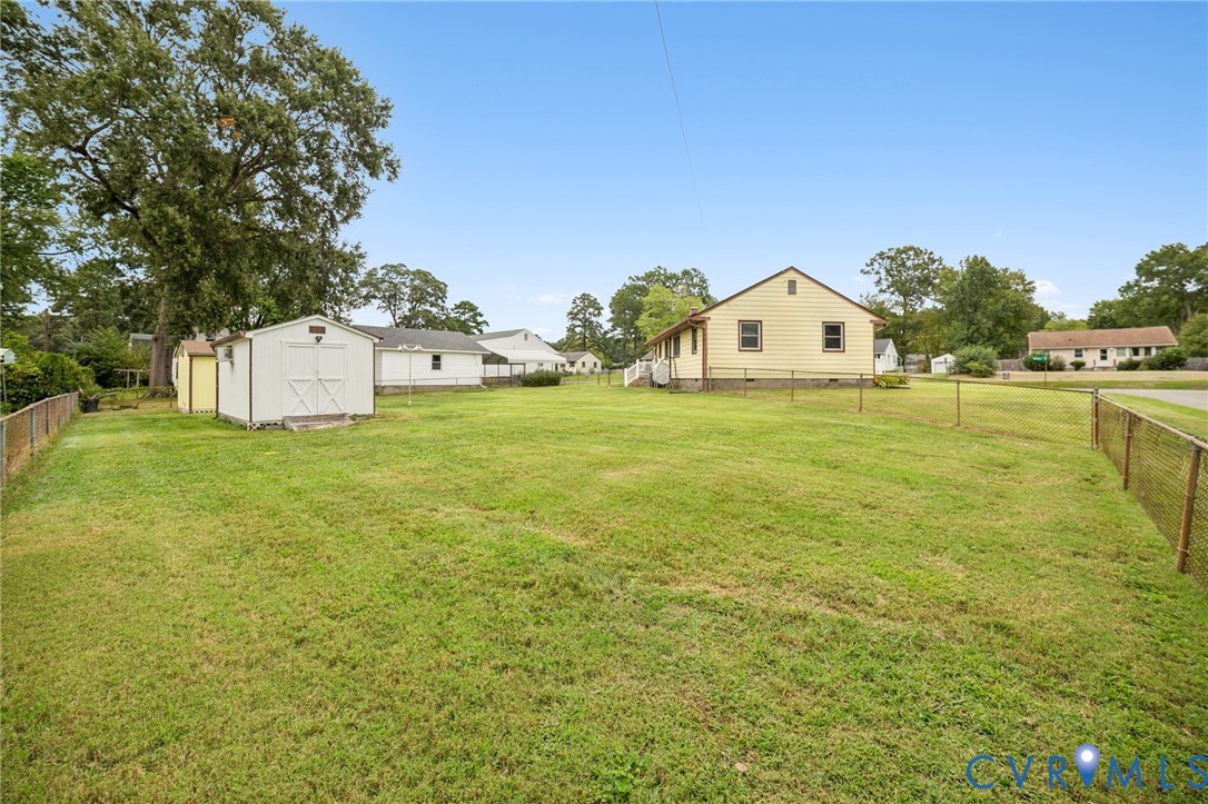 4813 Gilmour Road Sandston, VA 23150 - Photo 8 of 35 Gallery Image 8