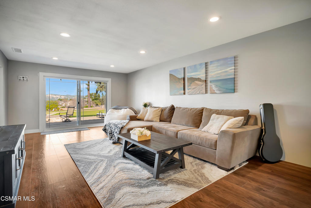 1379 Nonchalant Drive Simi Valley, CA 93065 - Photo 3 of 72