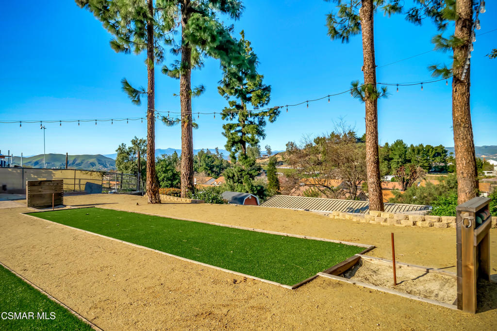 1379 Nonchalant Drive Simi Valley, CA 93065 - Photo 45 of 72