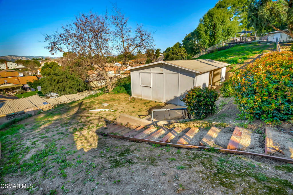 1379 Nonchalant Drive Simi Valley, CA 93065 - Photo 51 of 72