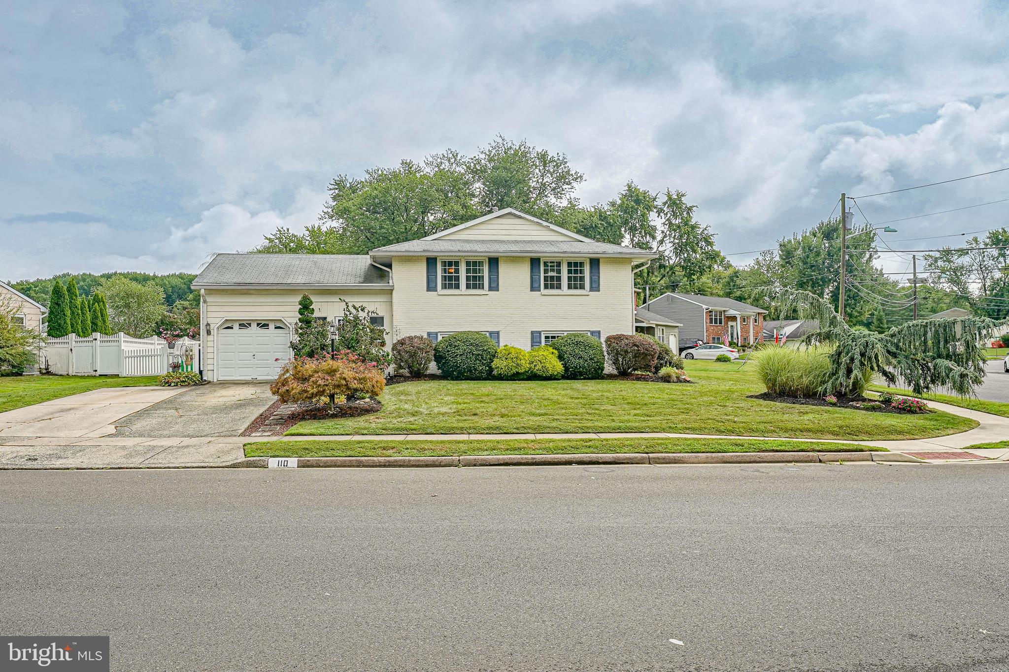 110 Glenbrook Boulevard Mount Laurel, NJ 08054 - Photo 1 of 31