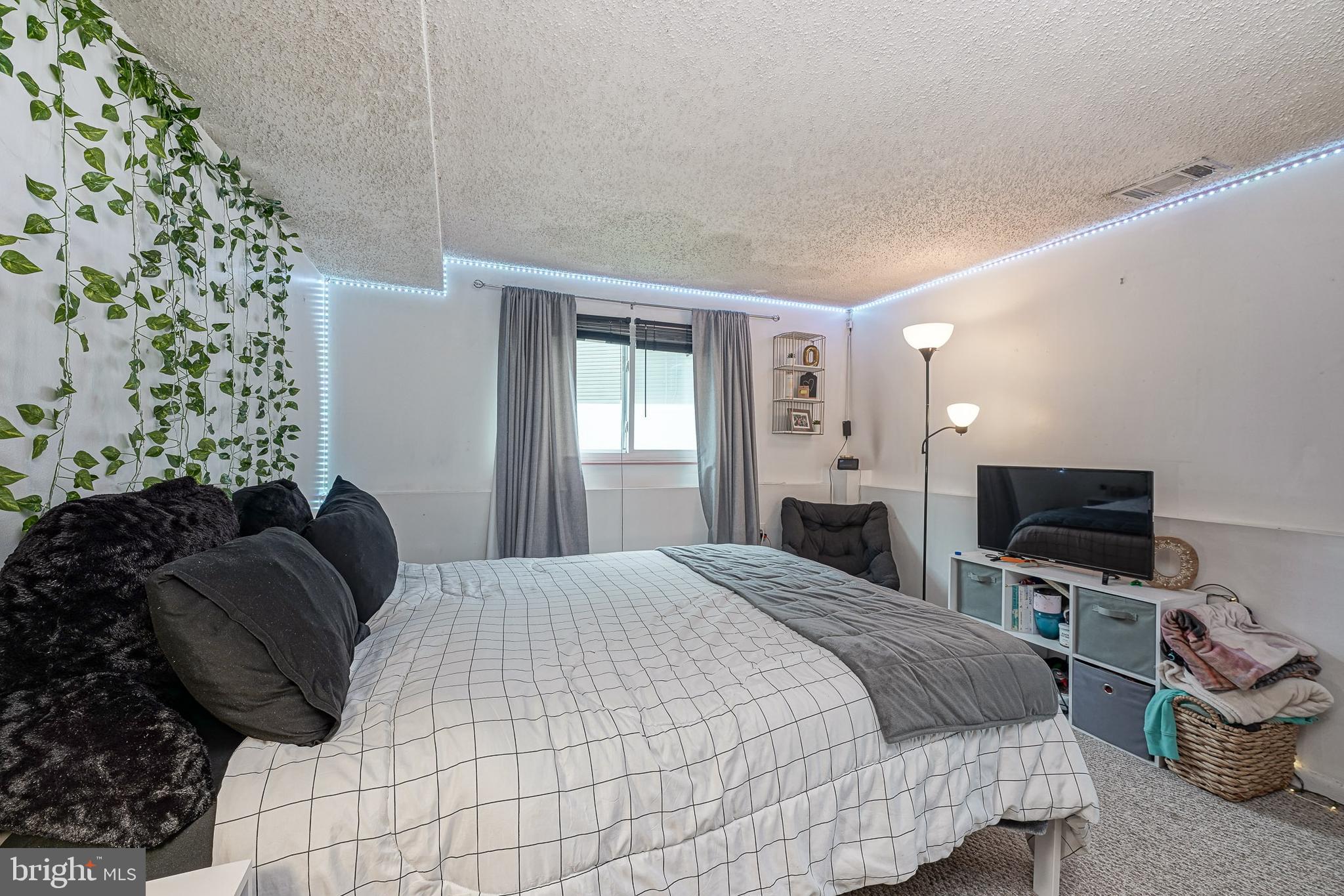 110 Glenbrook Boulevard Mount Laurel, NJ 08054 - Photo 27 of 31
