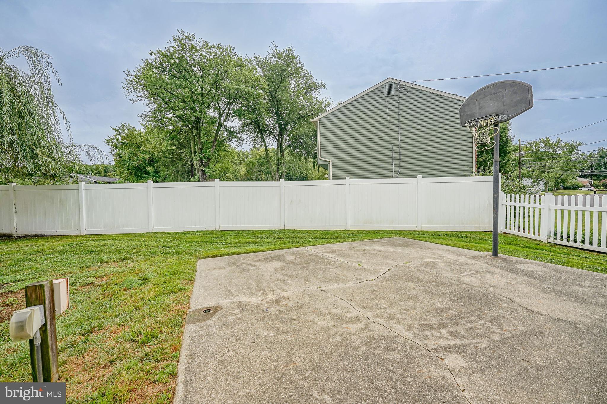 110 Glenbrook Boulevard Mount Laurel, NJ 08054 - Photo 29 of 31