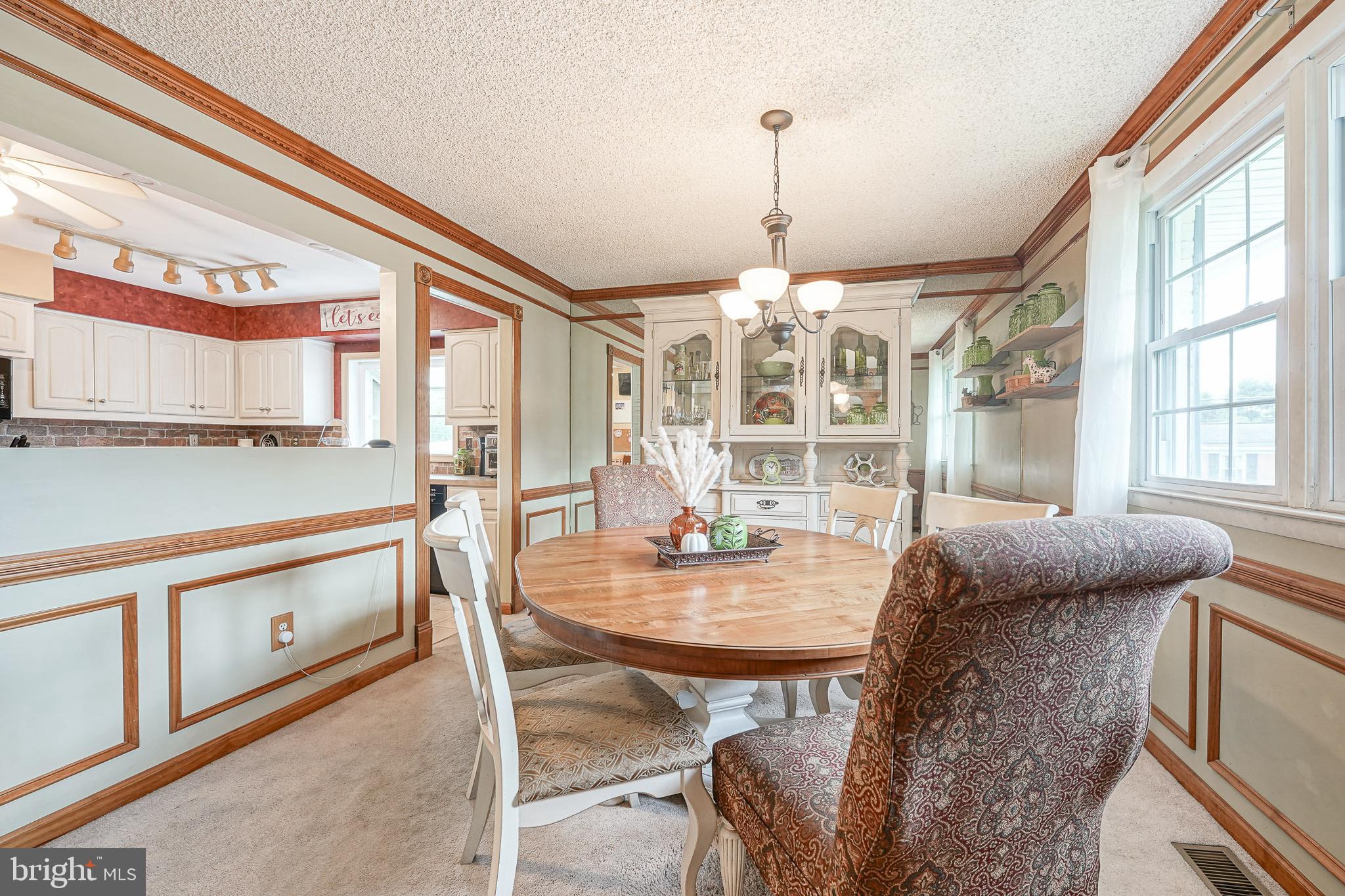 110 Glenbrook Boulevard Mount Laurel, NJ 08054 - Photo 5 of 31