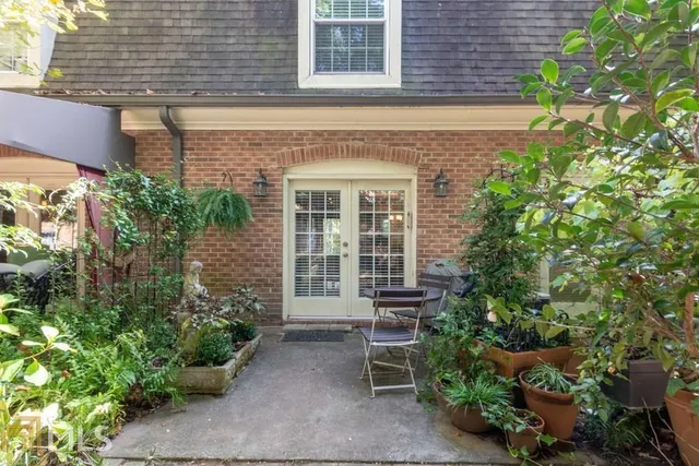 $199,999 | 1261 Lavista Road Northeast, Unit M4, Atlanta, GA 30324