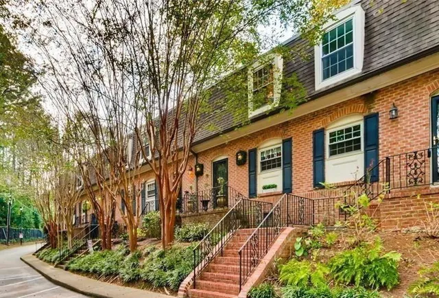 $199,999 | 1261 Lavista Road Northeast, Unit M4, Atlanta, GA 30324