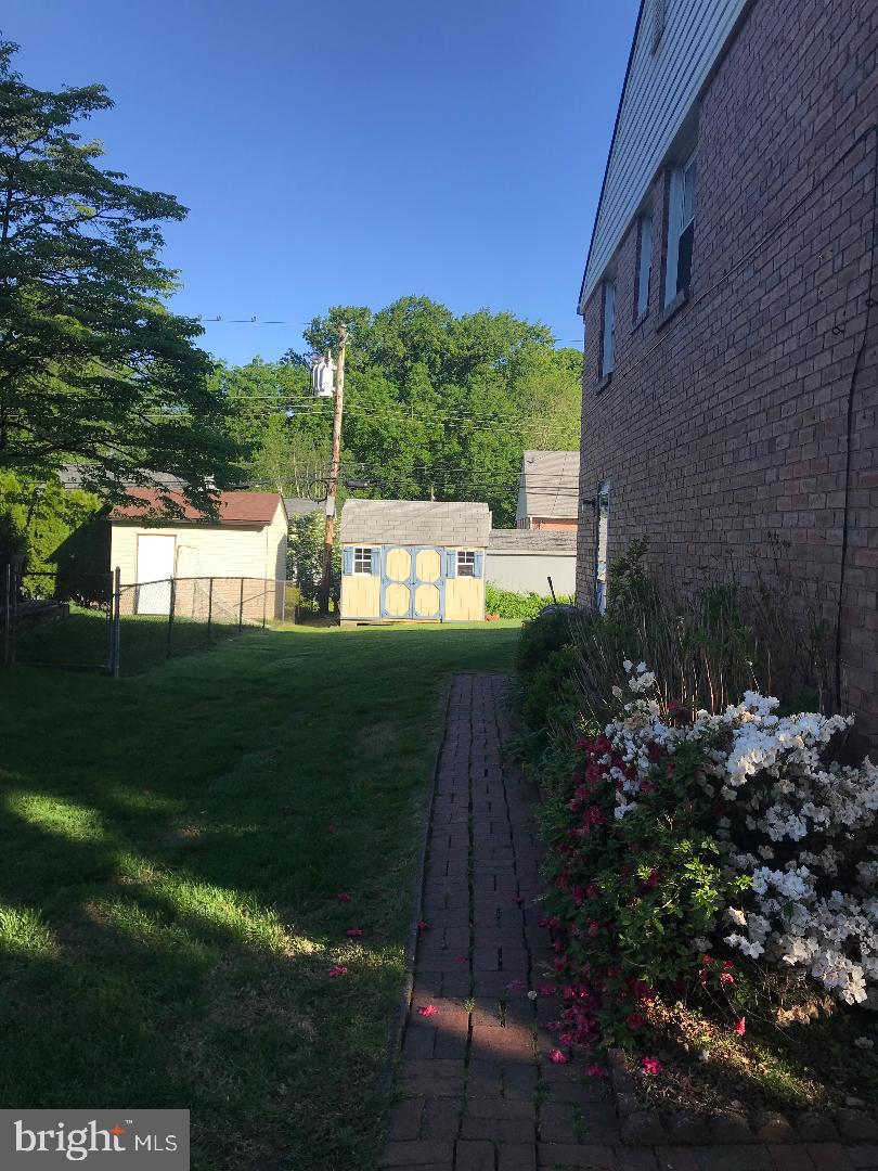 617 Cheyney Road Springfield, PA 19064 - Photo 4 of 4