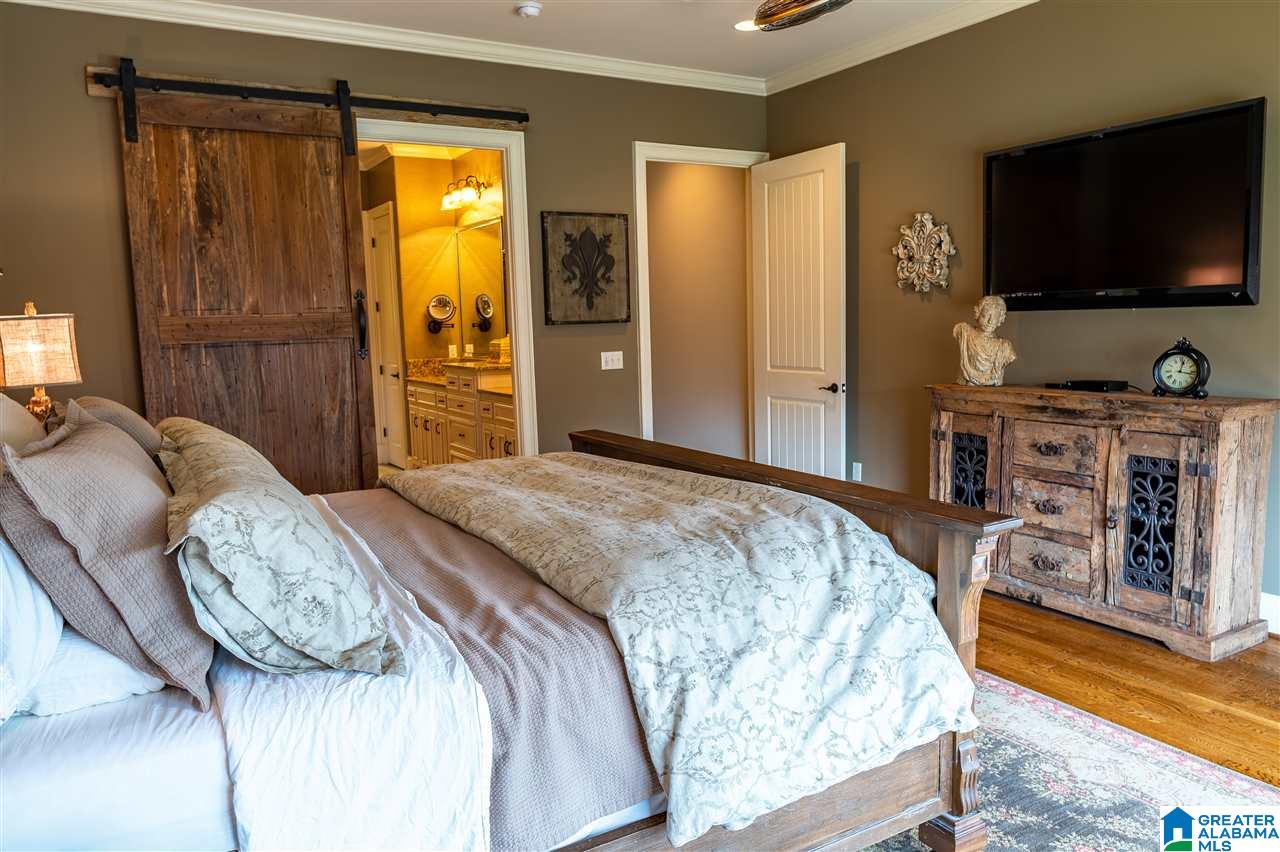 1043 Baldwin Lane Birmingham, AL 35242 - Photo 16 of 43