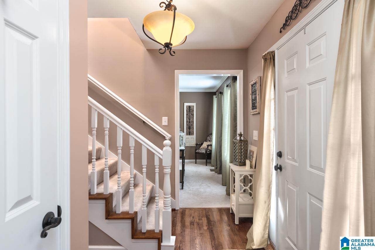 410 Poplar Ridge Alabaster, AL 35007 - Photo 3 of 32