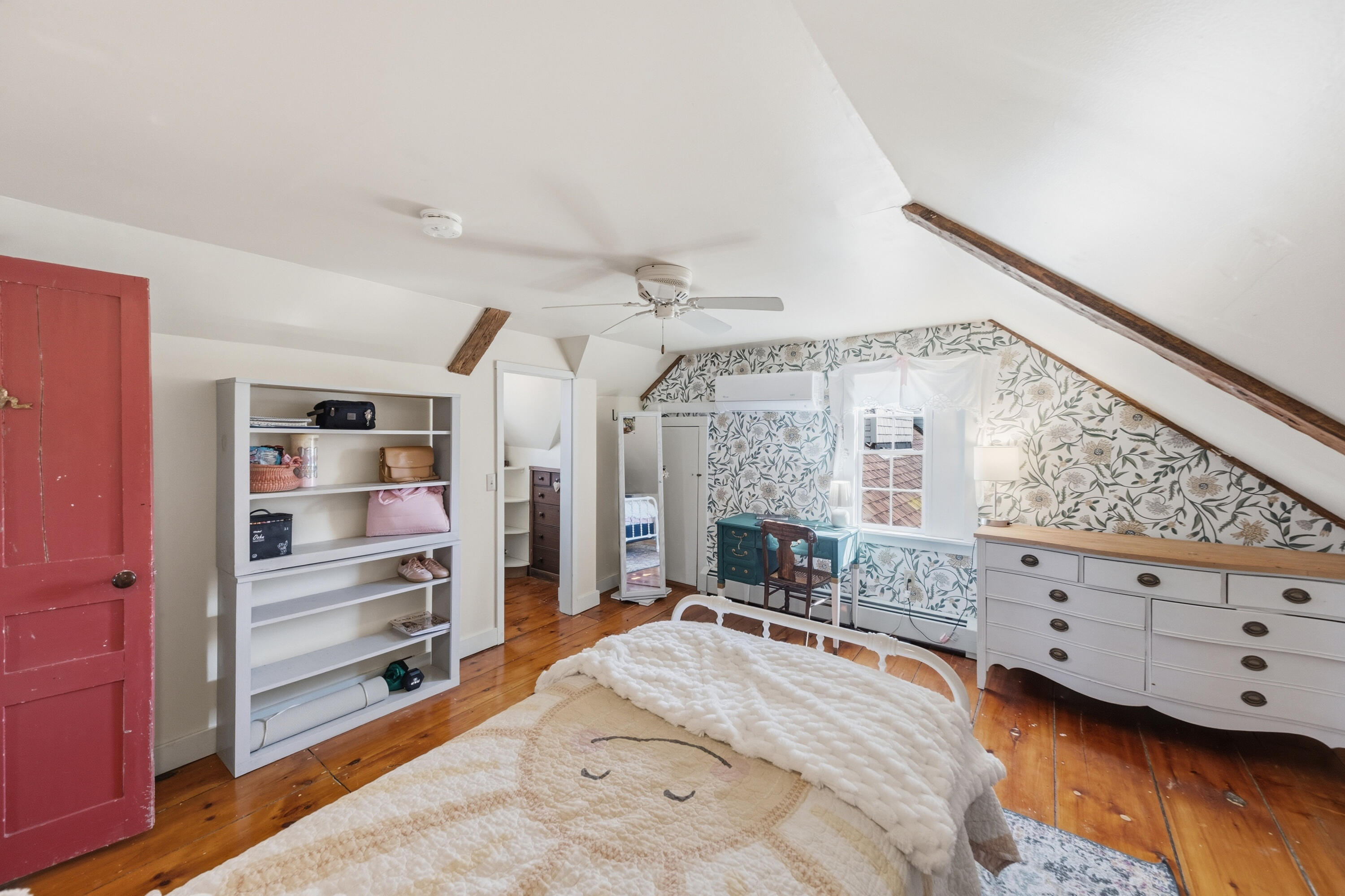 175 Quarry Road Waldoboro, ME 04572 - Photo 45 of 103 1st 2nd floor bedroom