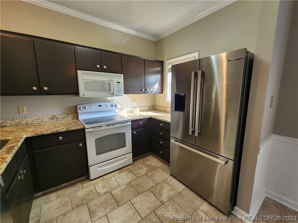 6111 Sunpointe Drive, Unit 104 Raleigh, NC 27606 - Photo 20 of 49