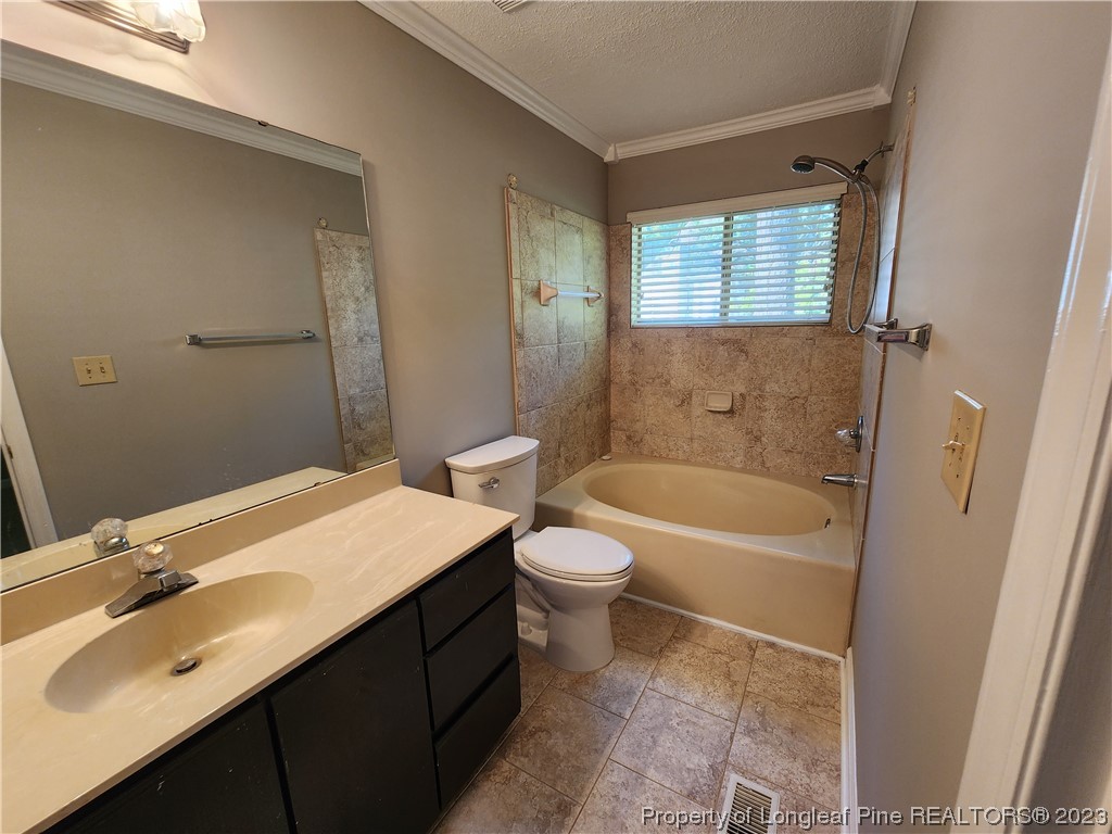 6111 Sunpointe Drive, Unit 104 Raleigh, NC 27606 - Photo 32 of 49