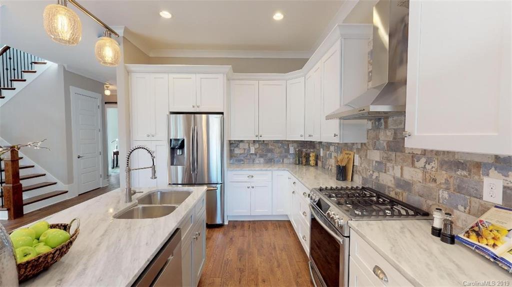 5237 Valley Stream Road Charlotte, NC 28209 - Photo 5 of 20 Gallery Image 5
