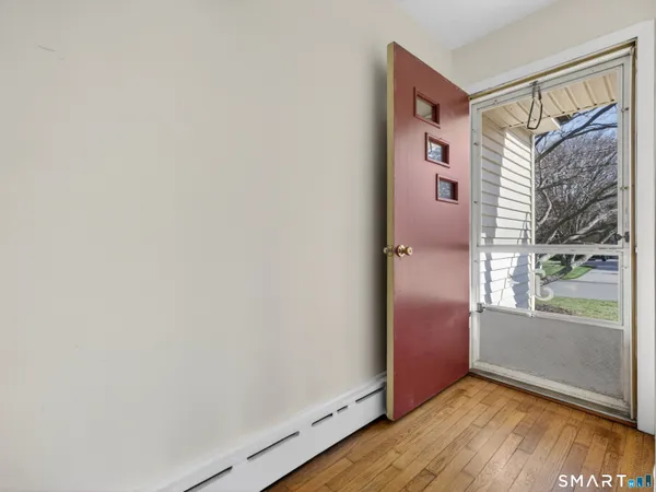 $344,900 | 6 Cedar Street, Waterford, CT 06385