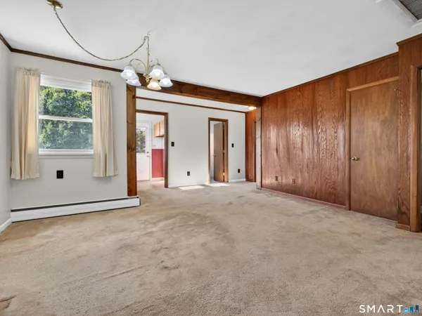 $344,900 | 6 Cedar Street, Waterford, CT 06385