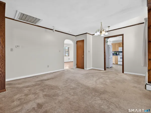 $344,900 | 6 Cedar Street, Waterford, CT 06385