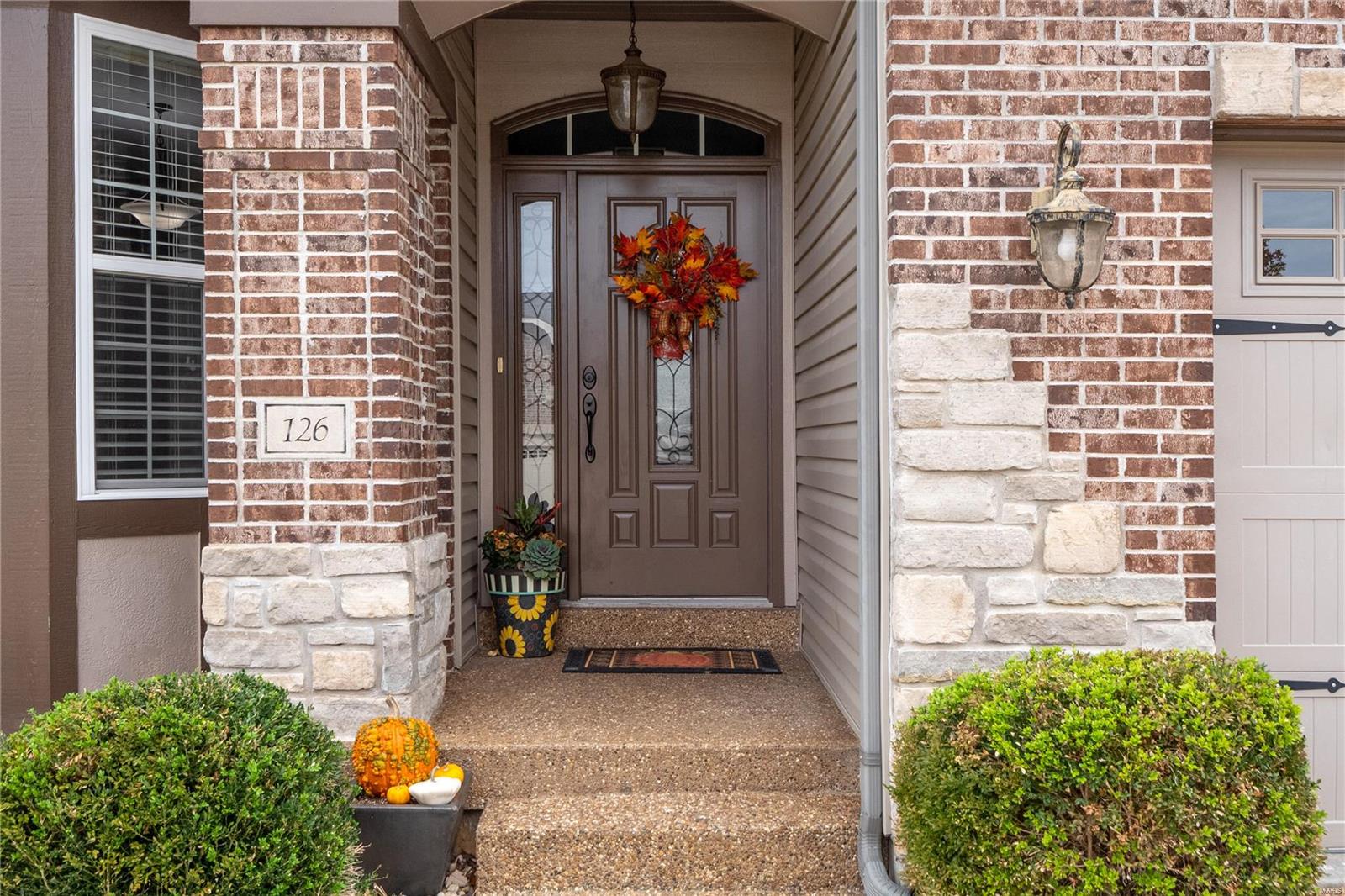 126 Tuscany Trace Drive St. Charles, MO 63303 - Photo 2 of 50