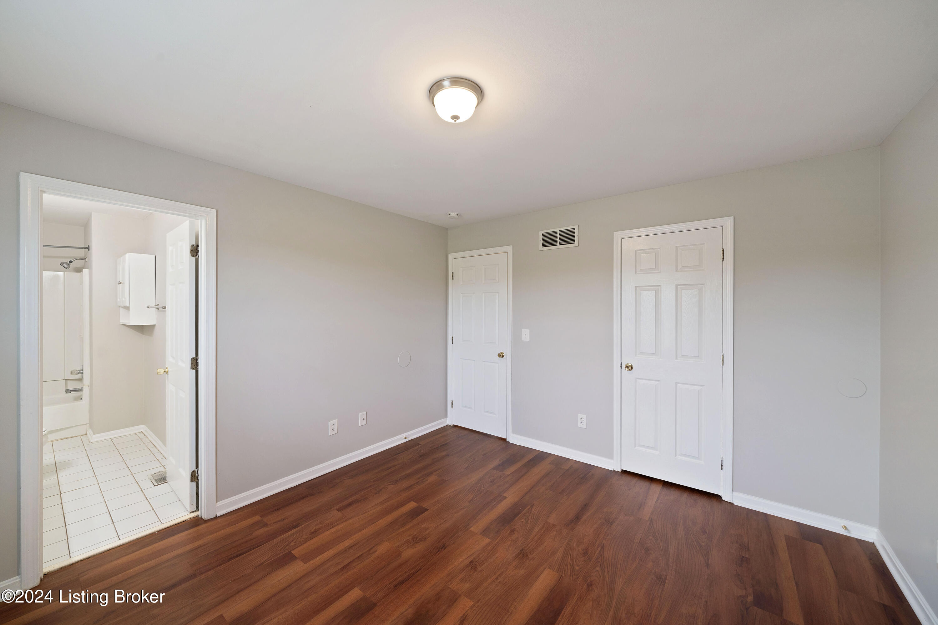9005 Riley Avenue Louisville, KY 40242 - Photo 22 of 27 1724054475791_1723918445127dsc03534