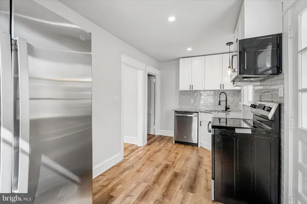 $275,900 | 339 Blanchard Road, Drexel Hill, PA 19026