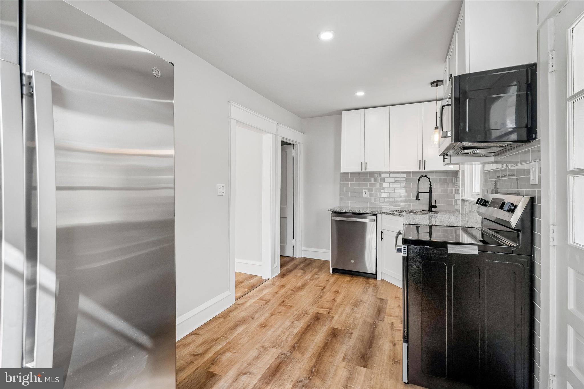 339 Blanchard Road Drexel Hill, PA 19026 - Photo 9 of 17 kitchen