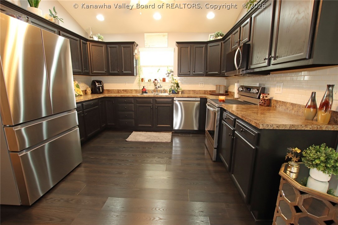 79 Manor Way Winfield, WV 25213 - Photo 26 of 50 Gallery Image 26