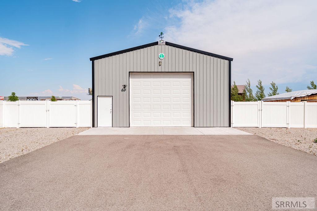 112 3845 East Rigby, ID 83442 - Photo 4 of 46