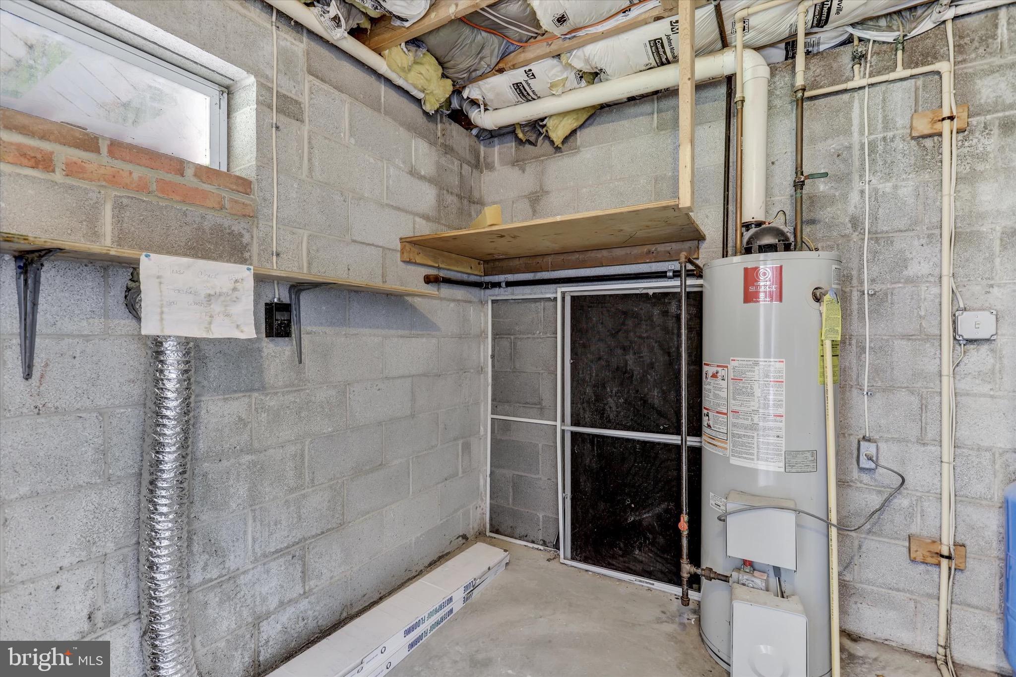195 St Johns Road West Littlestown, PA 17340 - Photo 33 of 36 a close view of a bathroom
