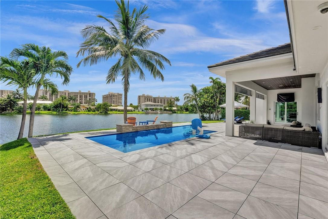 51 Cayuga Road Sea Ranch Lakes, FL 33308 - Photo 5 of 57 Photo 5