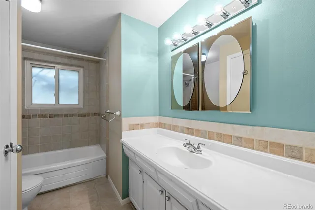 $630,000 | 832 South Beech Street, Lakewood, CO 80228