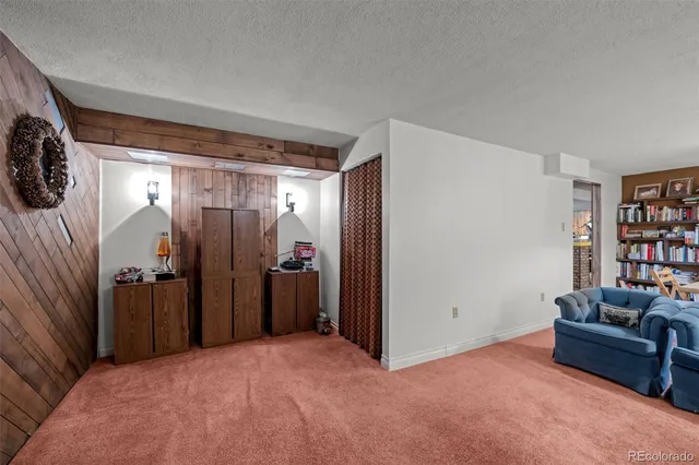 $630,000 | 832 South Beech Street, Lakewood, CO 80228